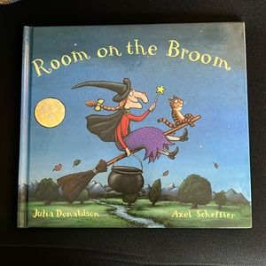 Room on the Broom by Julia Donaldson book NWT 3 for $20